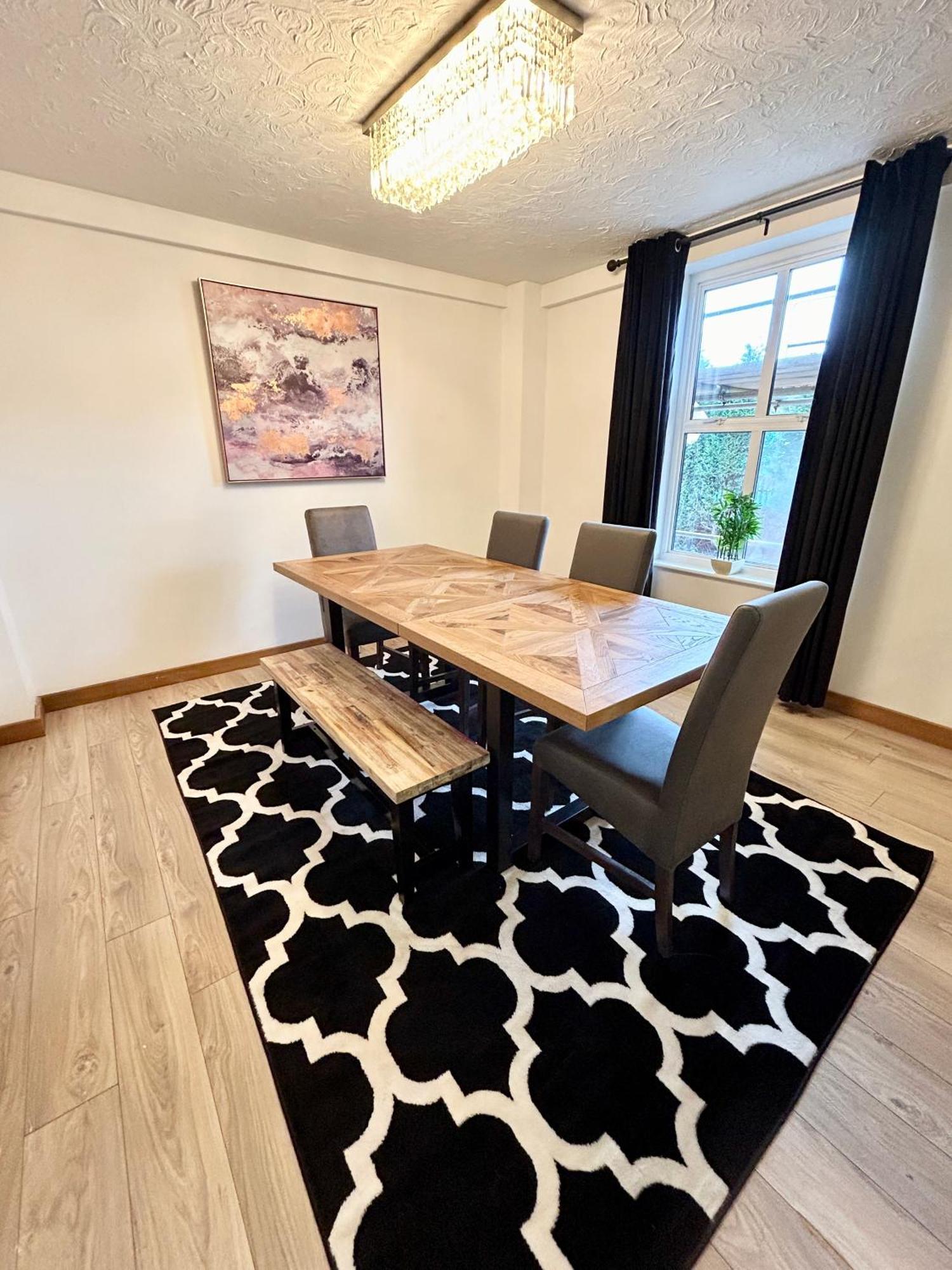 Spacious 3 Bedroom Apartment Close To Marina, 2 Parking Spaces, Kingsize Or Single Beds Σαουθάμπτον Εξωτερικό φωτογραφία